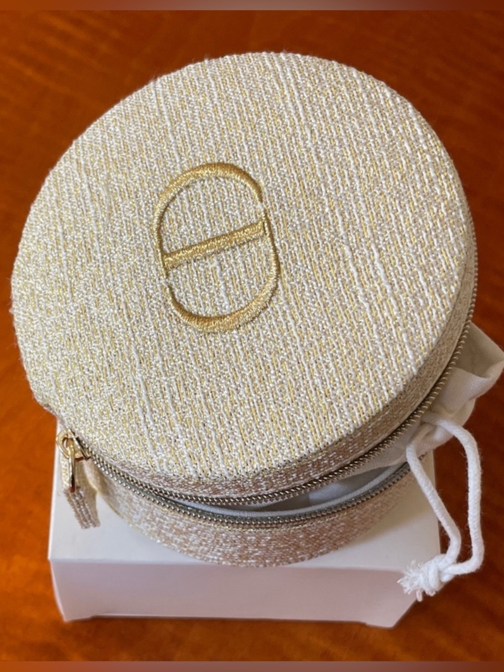 Dior Gold Glitter Jewelry Pouch Makeup Case - Picture 3 of 10